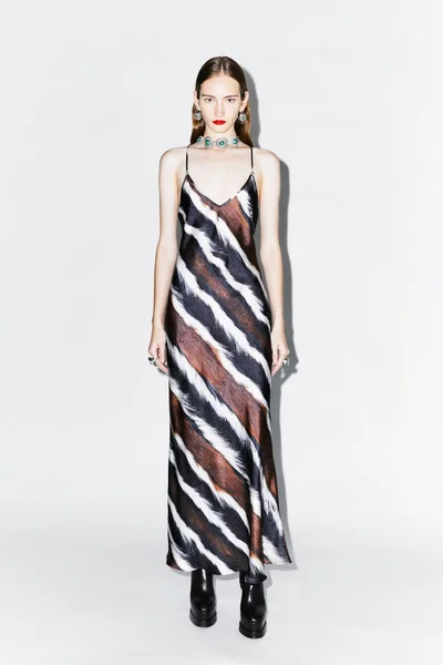Look 14